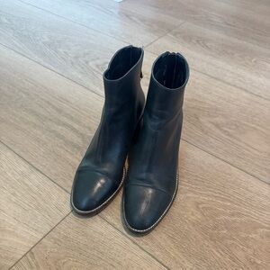 Cole Haan ankle boots size 6